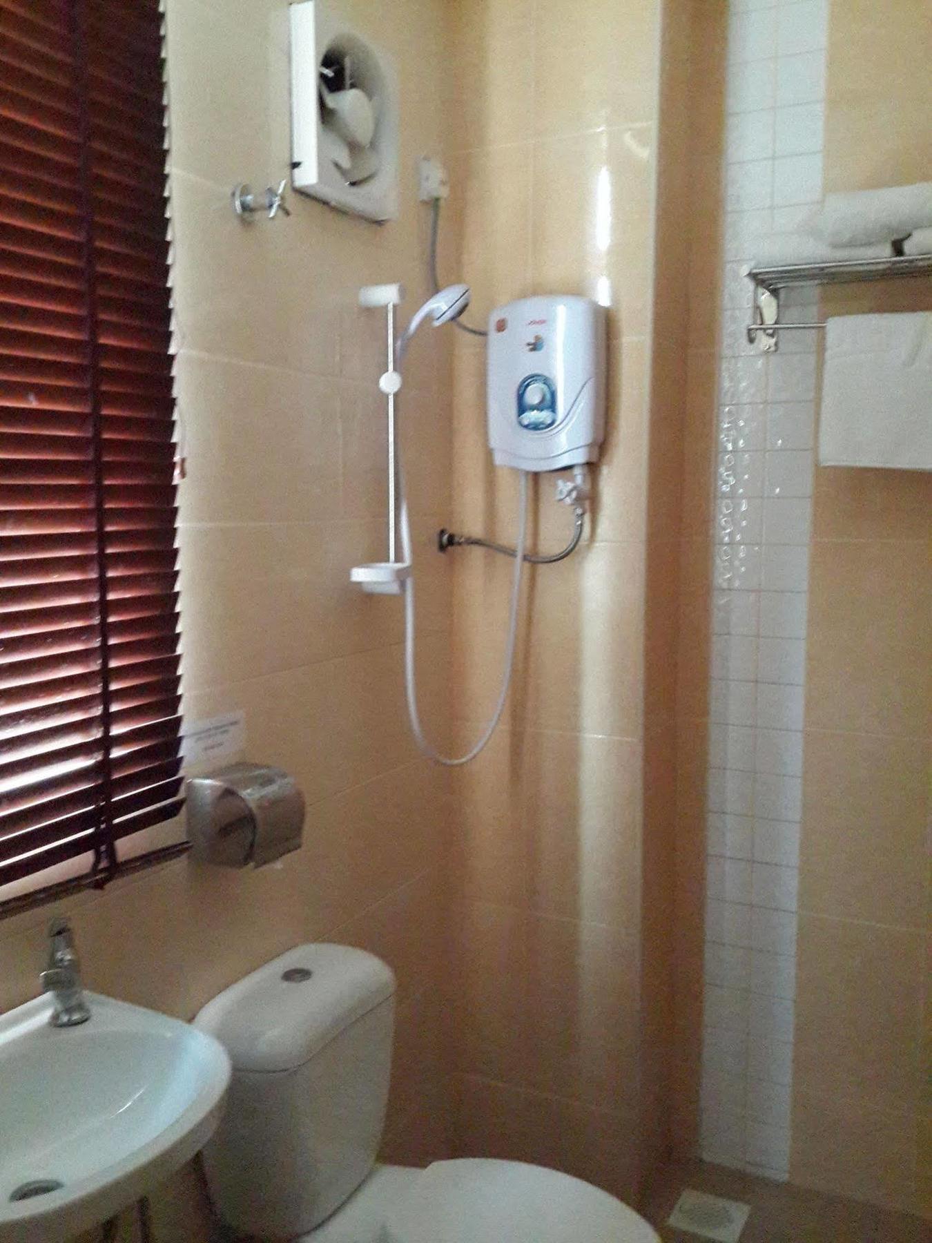 Hotel 128 Куала Лумпур Екстериор снимка