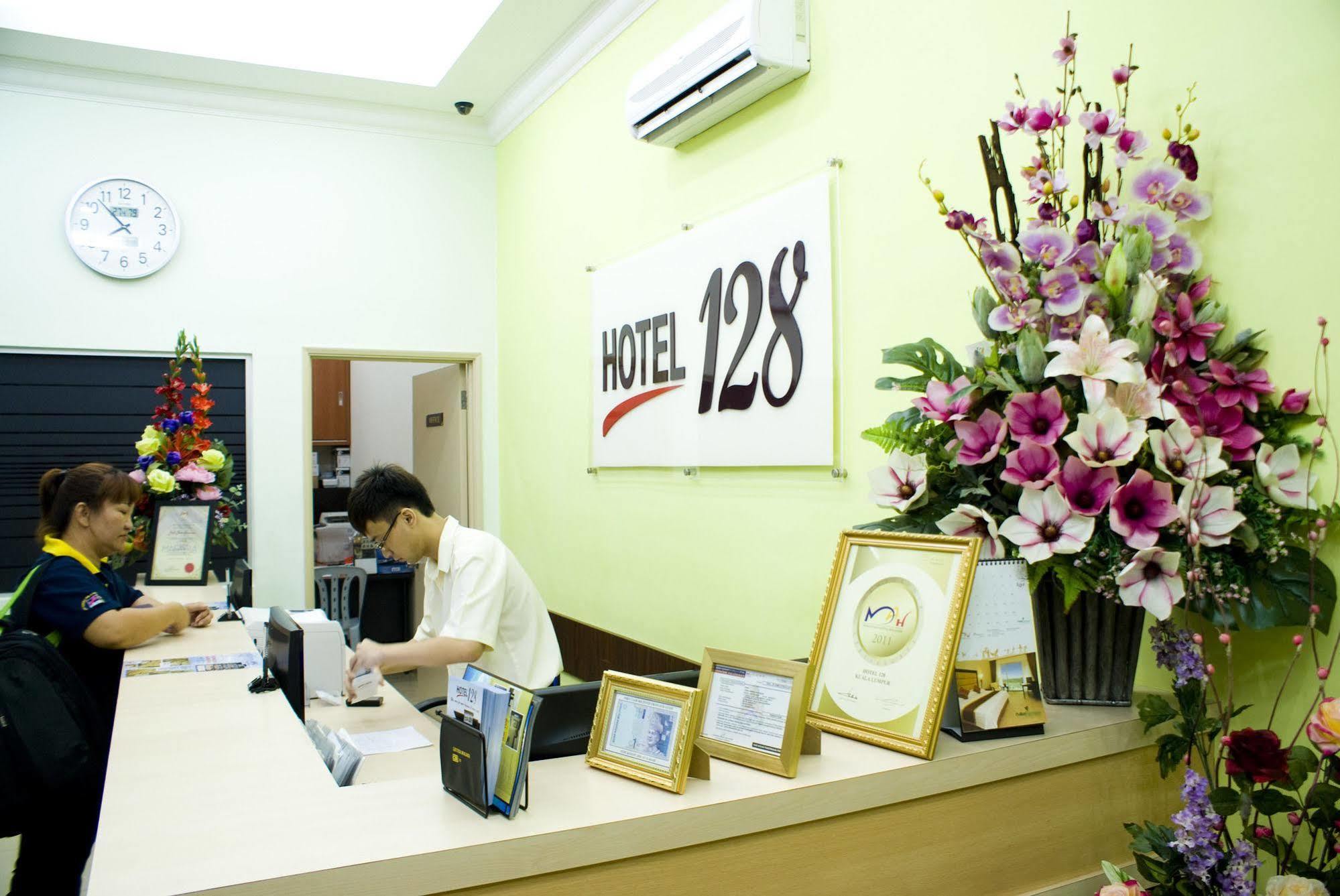 Hotel 128 Куала Лумпур Екстериор снимка