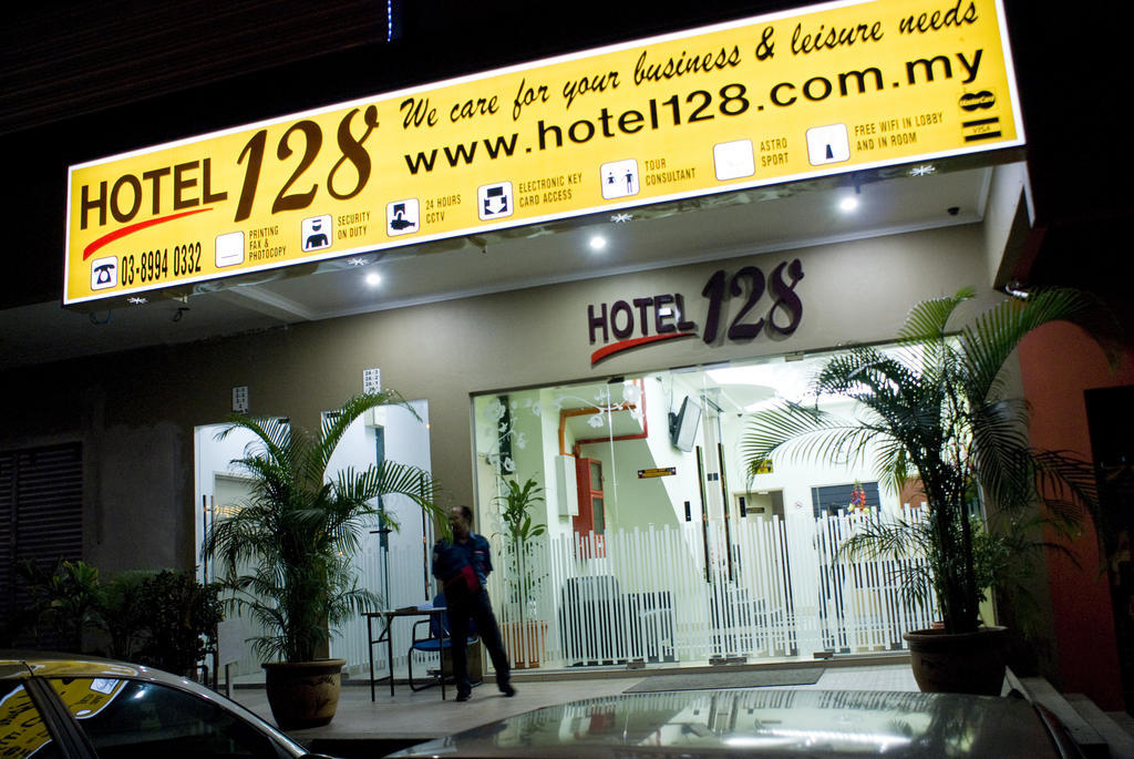 Hotel 128 Куала Лумпур Екстериор снимка