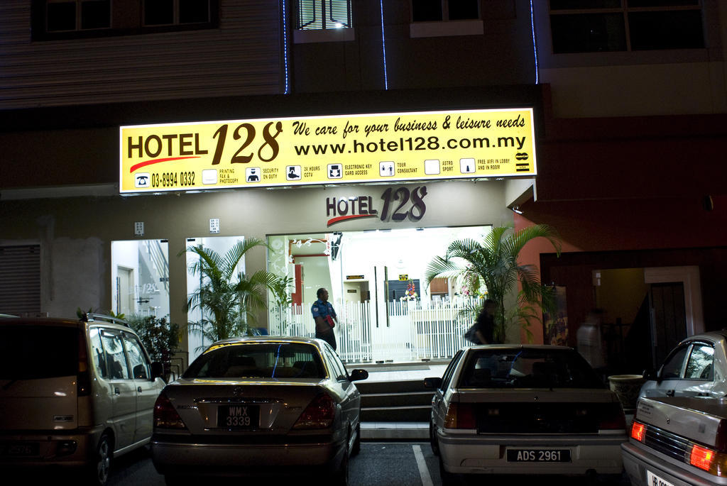Hotel 128 Куала Лумпур Екстериор снимка